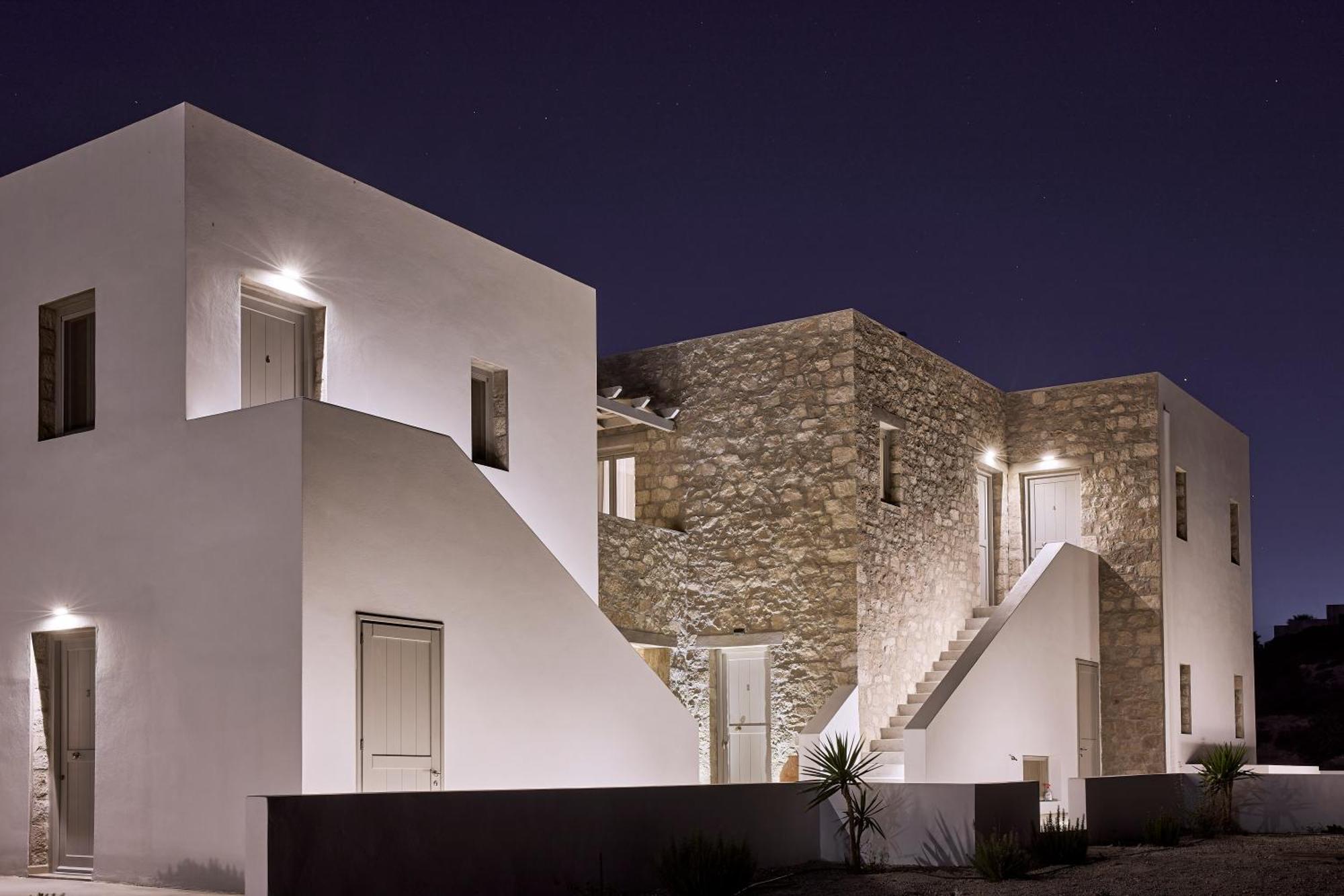 Kedros Milos Suites 阿达玛斯 外观 照片